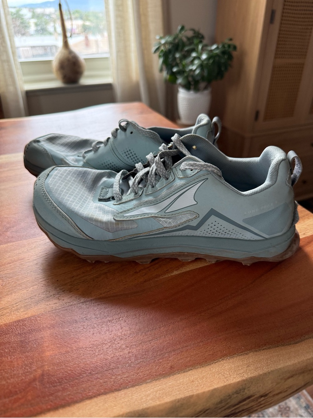Altra 5 Women's Light Blue Trail Running Shoes